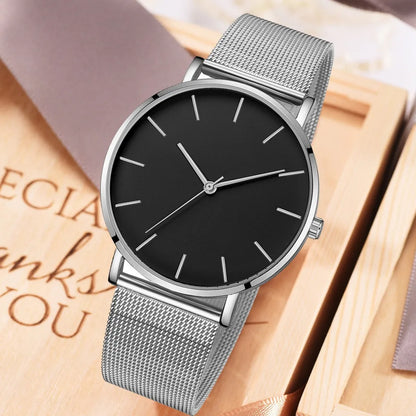 Montre Quartz Fashion TINUORA — Bracelet Acier Inox, Cadran 38mm, Style Luxe Casual, 17 Coloris