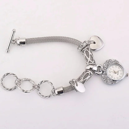 Montre Bracelet Femme Cœur d’Amour THY0312 — Alliage Doré ou Argenté, Style Romantique Fashion