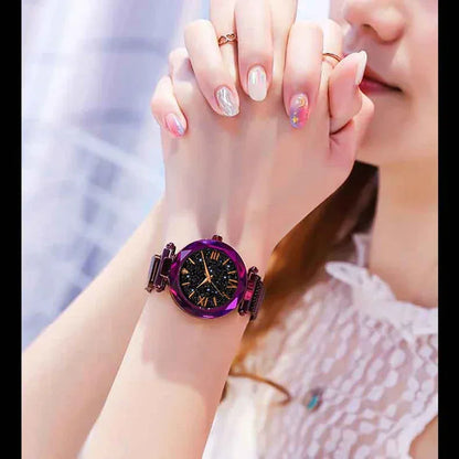 Montre Quartz Femme RUNERR — Cadran Ciel Étoilé 33 mm, Bracelet Magnétique Maille Acier Ajustable, Lumineux, 5 Coloris | TechNova X