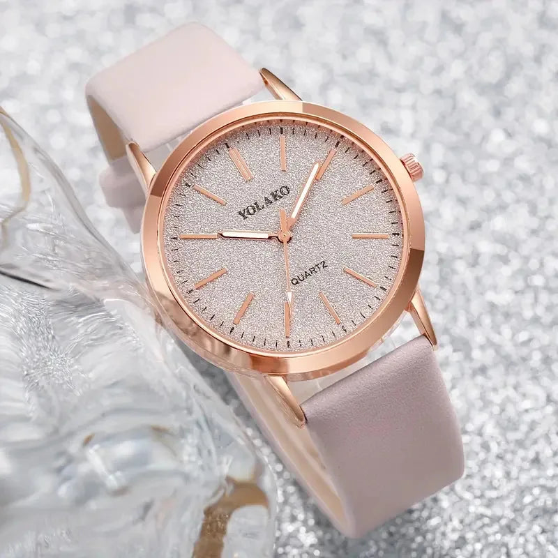 Montre Femme Quartz Minimaliste ZK0527 — Bracelet Cuir 18mm, Cadran Rond 40mm, 5 Coloris