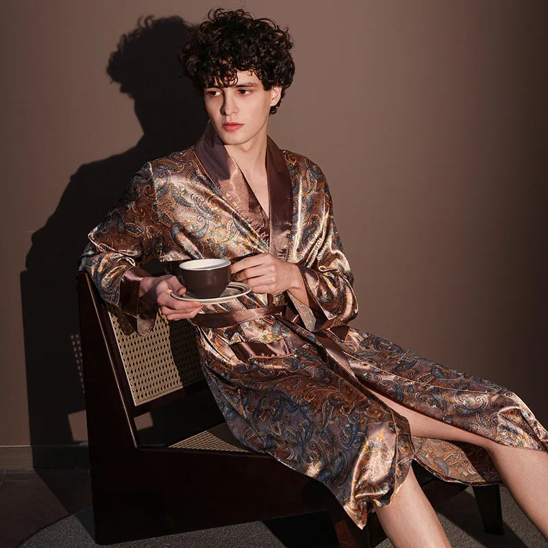 Kimono Peignoir Satin Imprimé Homme — Robe de Chambre avec Poches, Col en V