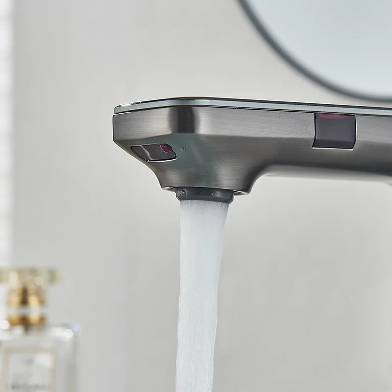 Robinet Capteur Sans Contact — Affichage Numérique de Température | TechNova X