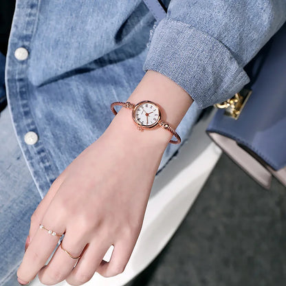 Montre Bracelet Jonc Femme Quartz YIKAZE — Acier Inoxydable, Style Rétro Luxe, 14 Coloris