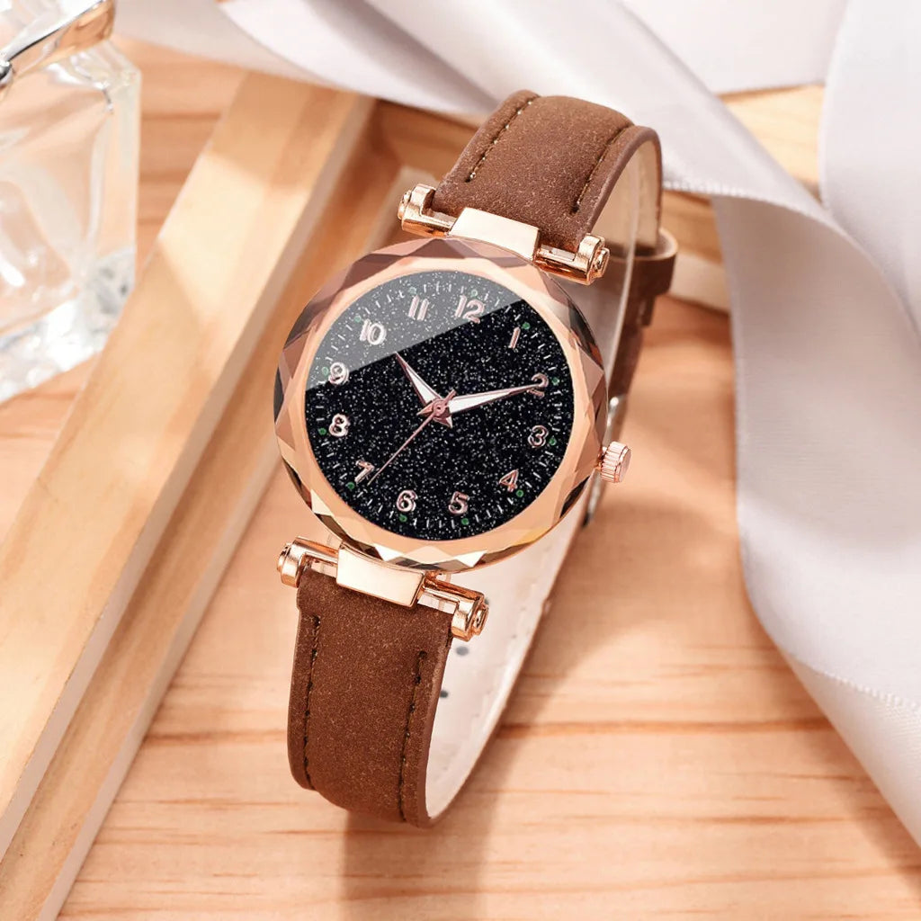 Montre Femme Quartz Légère Rétro S04065 — Bracelet PU 20mm, Chiffres Arabes, Style Artistique, 7 Coloris