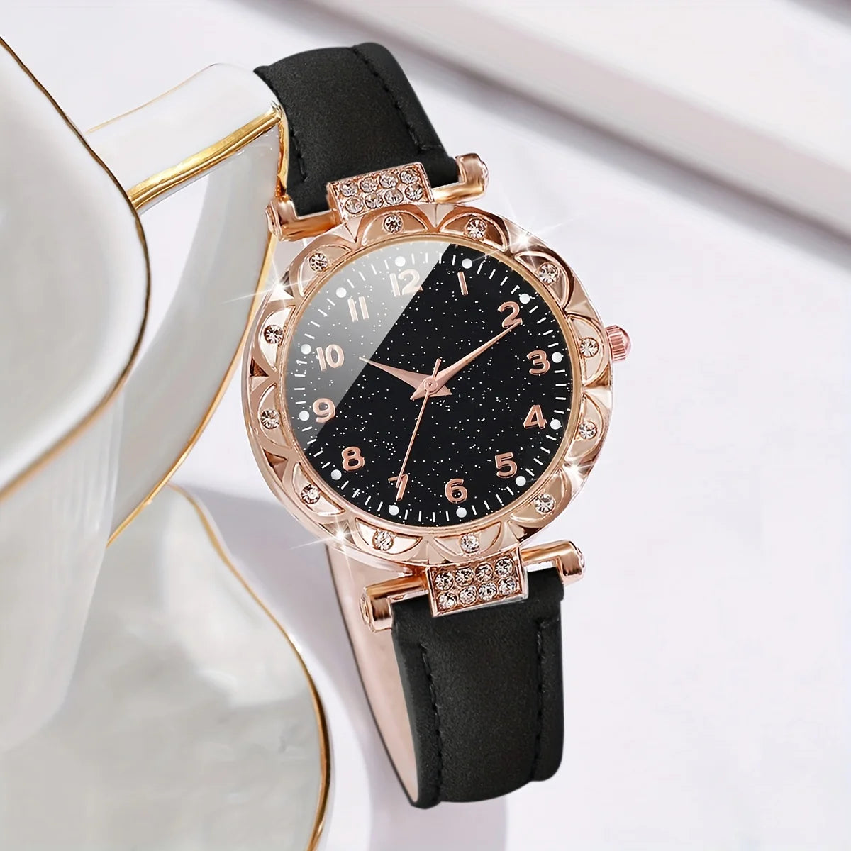 Coffret 2 Pièces Femme Strass — Montre Quartz Bracelet Cuir PU & Bracelet Cœur Assorti
