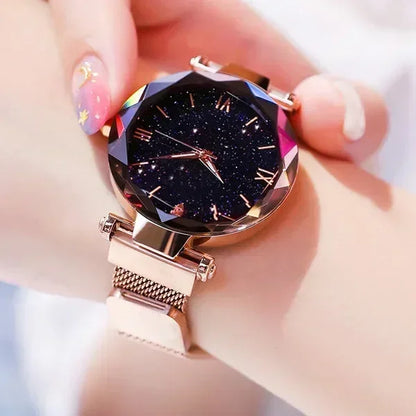 Montre Quartz Femme RUNERR — Cadran Ciel Étoilé 33 mm, Bracelet Magnétique Maille Acier Ajustable, Lumineux, 5 Coloris | TechNova X