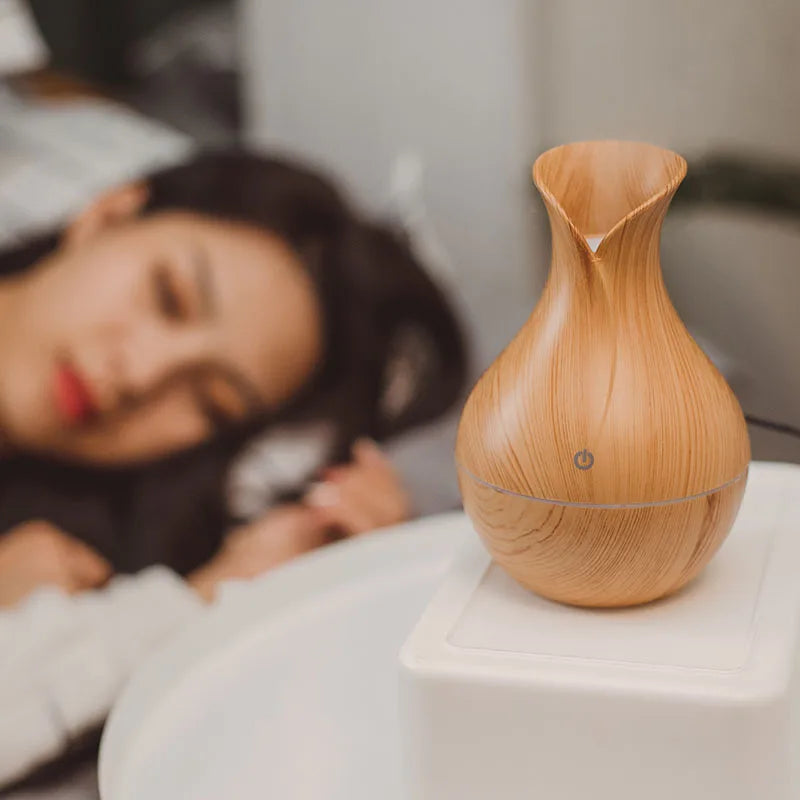Humidificateur Diffuseur USB 200ml — Brume Fine, Huiles Essentielles & Veilleuse LED